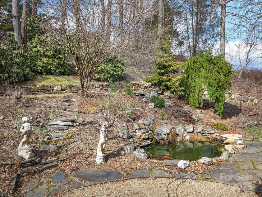 19 Ebby Ridge Road, Fairview, NC 28730.  MLS# CAR4235577, YatesRealty ID 6917. 