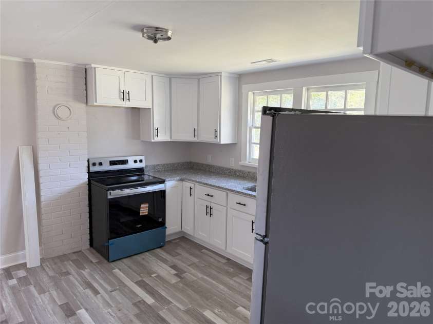 915 Chapel Street, Landis, NC 28088.  MLS# CAR4224519, YatesRealty ID 6918. 
