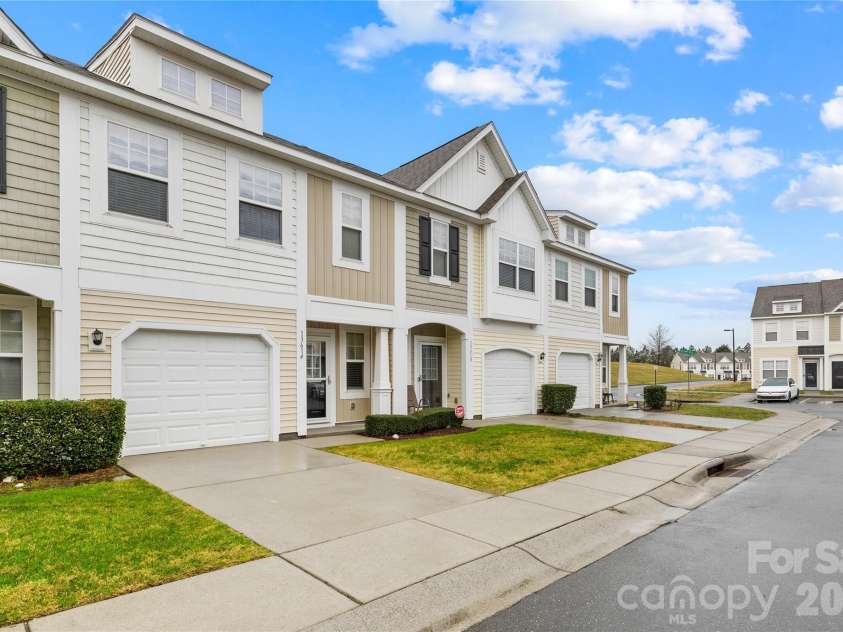 13614 Calloway Glen Drive, Charlotte, NC 28273.  MLS# CAR4352077, YatesRealty ID 6919. 