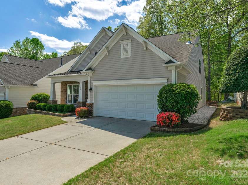 2136 Ashley River Road, Waxhaw, NC 28173.  MLS# CAR4243691, YatesRealty ID 6919. 