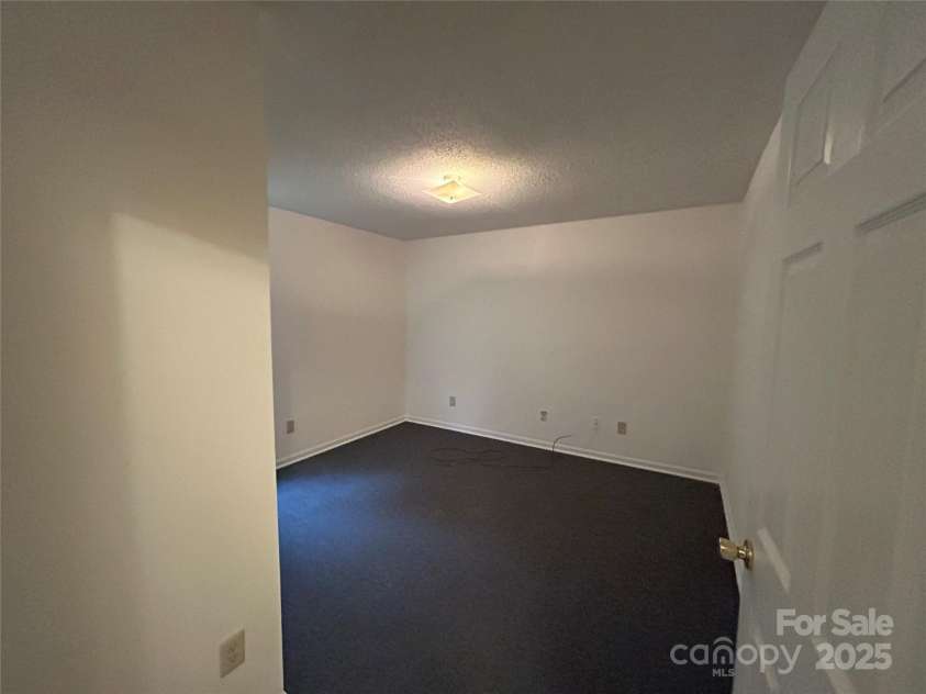 1208 Walnut Avenue, Gastonia, NC 28052.  MLS# CAR4320941, YatesRealty ID 692. 