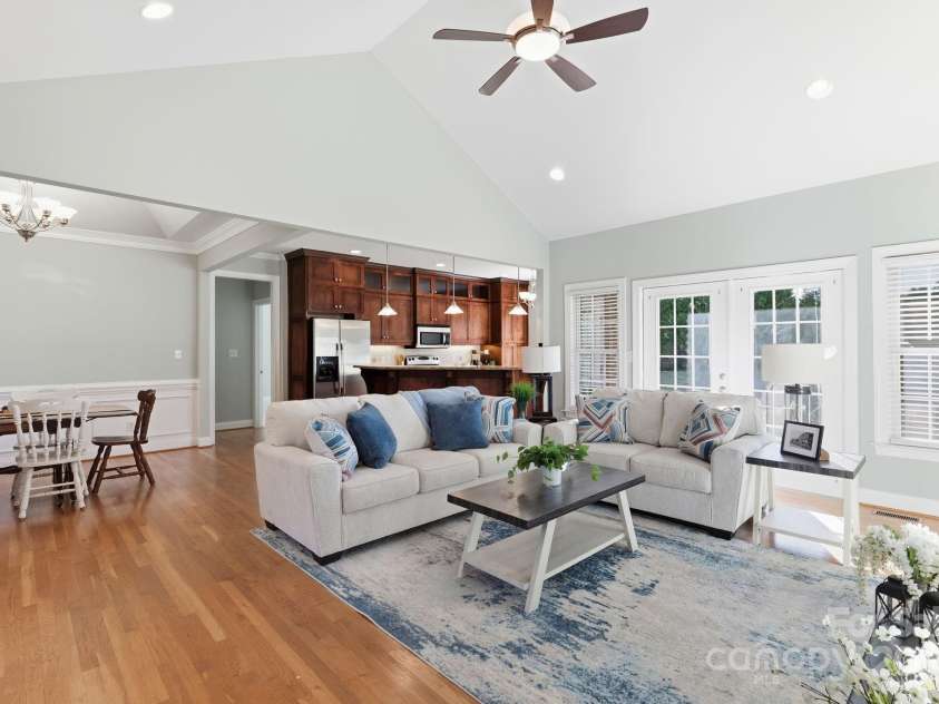 116 Postell Drive, Statesville, NC 28625.  MLS# CAR4318122, YatesRealty ID 6921. 
