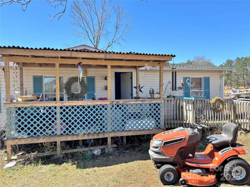 446 Pea Ridge Road, Mooresboro, NC 28114.  MLS# CAR4235930, YatesRealty ID 6921. 