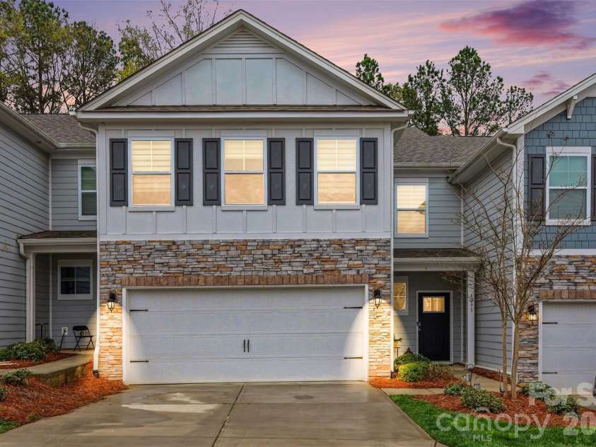 4293 Plumeria Way, Fort Mill, SC 29707.  MLS# CAR4358559, YatesRealty ID 6922. 