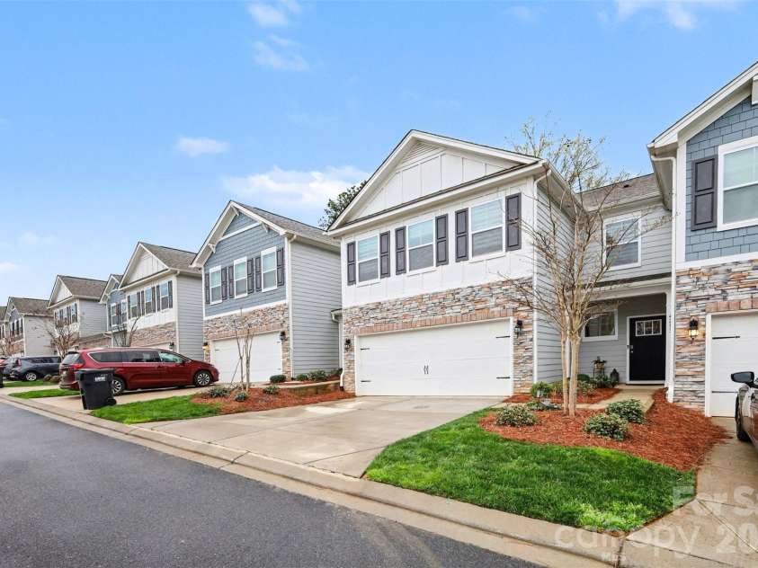 4293 Plumeria Way, Fort Mill, SC 29707.  MLS# CAR4358559, YatesRealty ID 6922. 