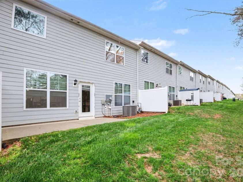 4293 Plumeria Way, Fort Mill, SC 29707.  MLS# CAR4358559, YatesRealty ID 6922. 