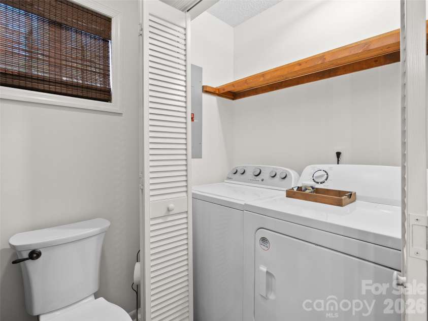 34 Fernbrook Road, Maggie Valley, NC 28751.  MLS# CAR4360779, YatesRealty ID 6923. 