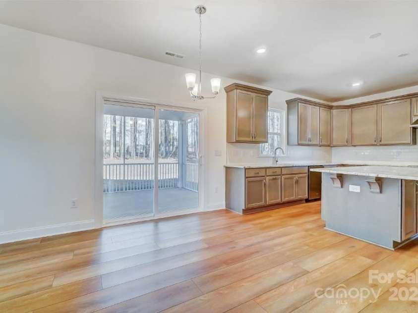 5763 Crown Terrace, Hickory, NC 28601.  MLS# CAR4215635, YatesRealty ID 6924. 