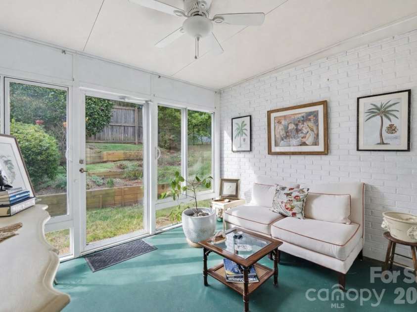19986 Oak Leaf Circle, Cornelius, NC 28031.  MLS# CAR4342985, YatesRealty ID 6925. Additional Year-Round Living Space