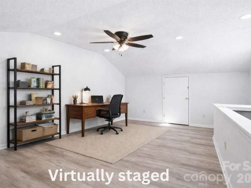 19986 Oak Leaf Circle, Cornelius, NC 28031.  MLS# CAR4342985, YatesRealty ID 6925. Versatile Loft Bonus Space