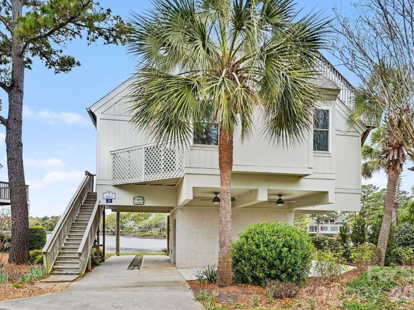12 Riptide Lane, Pawleys Island, SC 29585.  MLS# CAR4361595, YatesRealty ID 6926. 