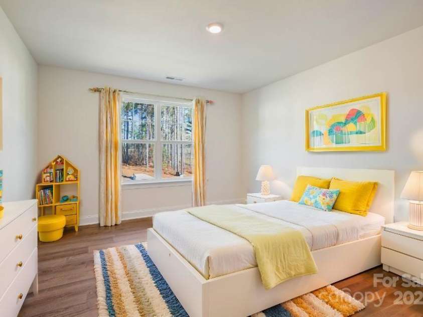 0000 Crown Terrace, Hickory, NC 28601.  MLS# CAR4215651, YatesRealty ID 6927. Virtually Stage