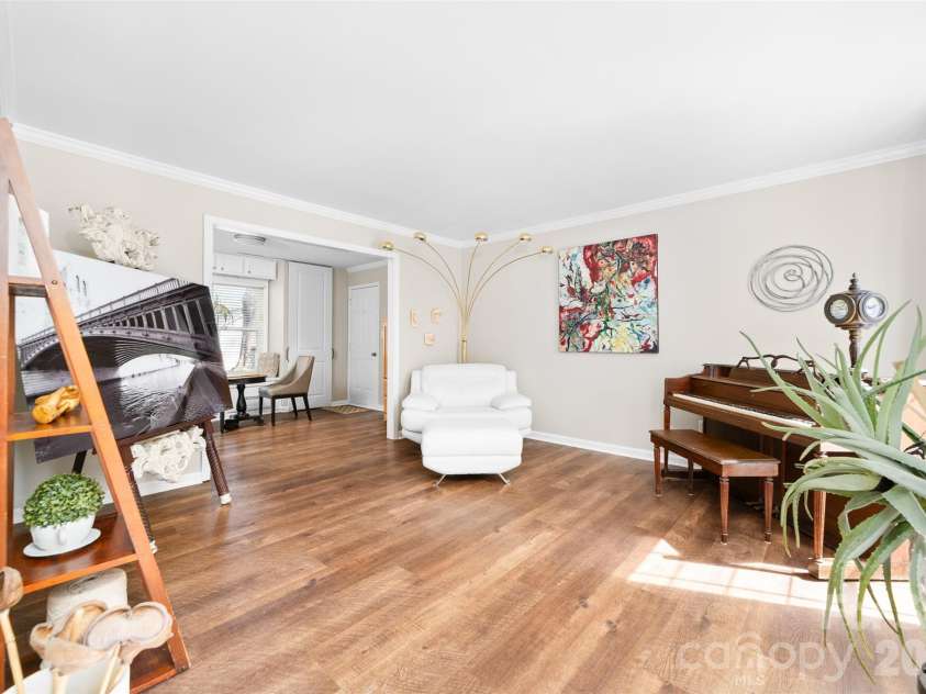 19436 Coachmans Trace, Cornelius, NC 28031.  MLS# CAR4353128, YatesRealty ID 6927. 