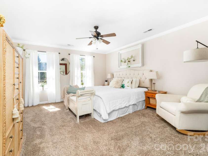 19436 Coachmans Trace, Cornelius, NC 28031.  MLS# CAR4353128, YatesRealty ID 6927. 