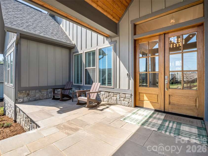 275 Daniel Circle Drive, Mills River, NC 28759.  MLS# CAR4357729, YatesRealty ID 6928. 