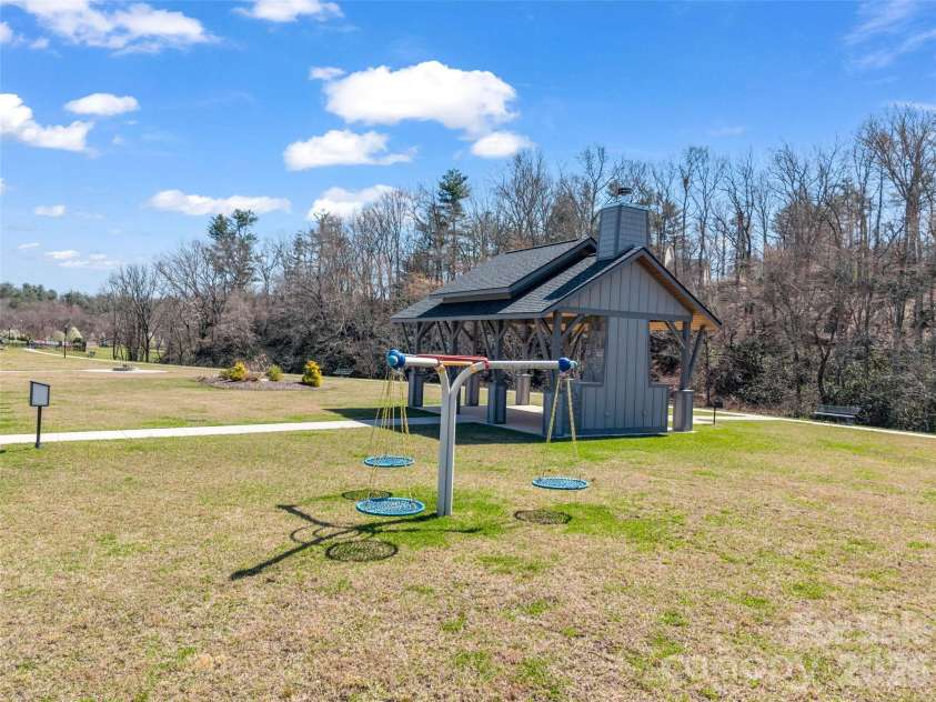 275 Daniel Circle Drive, Mills River, NC 28759.  MLS# CAR4357729, YatesRealty ID 6928. 