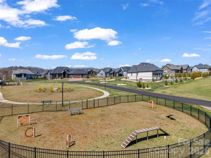 275 Daniel Circle Drive, Mills River, NC 28759.  MLS# CAR4357729, YatesRealty ID 6928. 