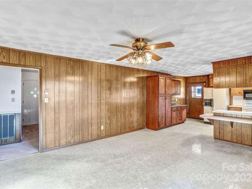 7270 Long Island Road, Catawba, NC 28609.  MLS# CAR4222603, YatesRealty ID 6929. 
