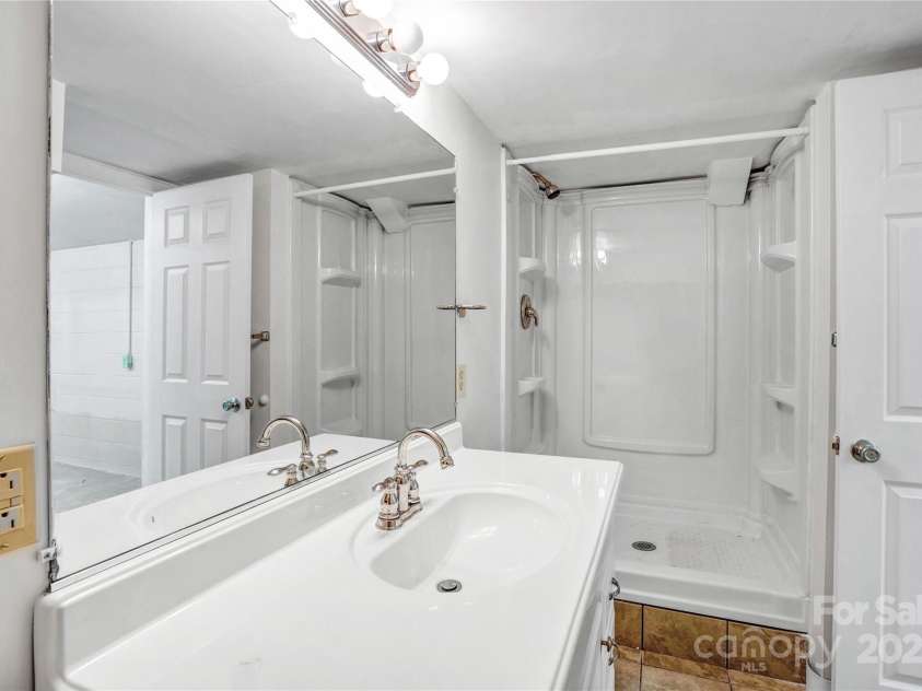 7270 Long Island Road, Catawba, NC 28609.  MLS# CAR4222603, YatesRealty ID 6929. 