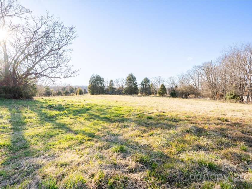 7270 Long Island Road, Catawba, NC 28609.  MLS# CAR4222603, YatesRealty ID 6929. 