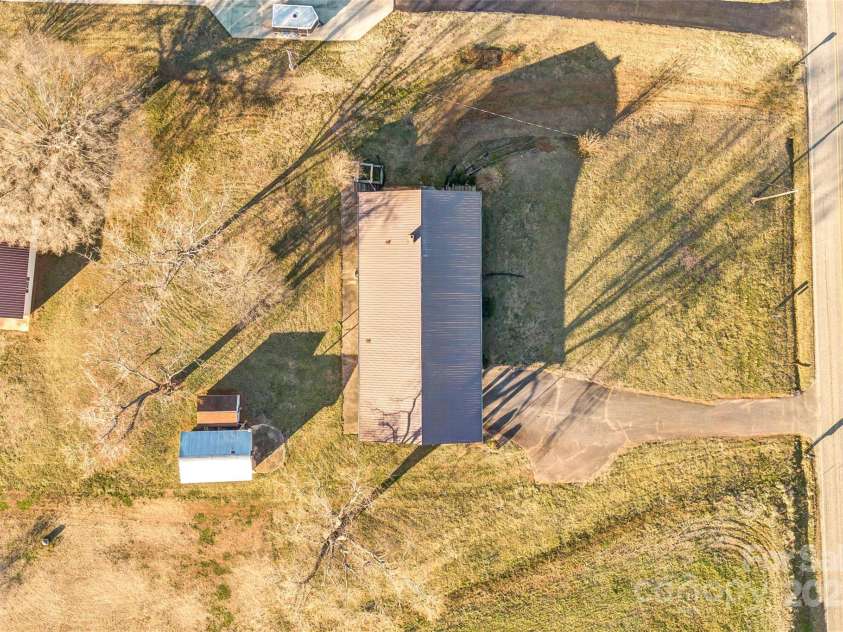 7270 Long Island Road, Catawba, NC 28609.  MLS# CAR4222603, YatesRealty ID 6929. 