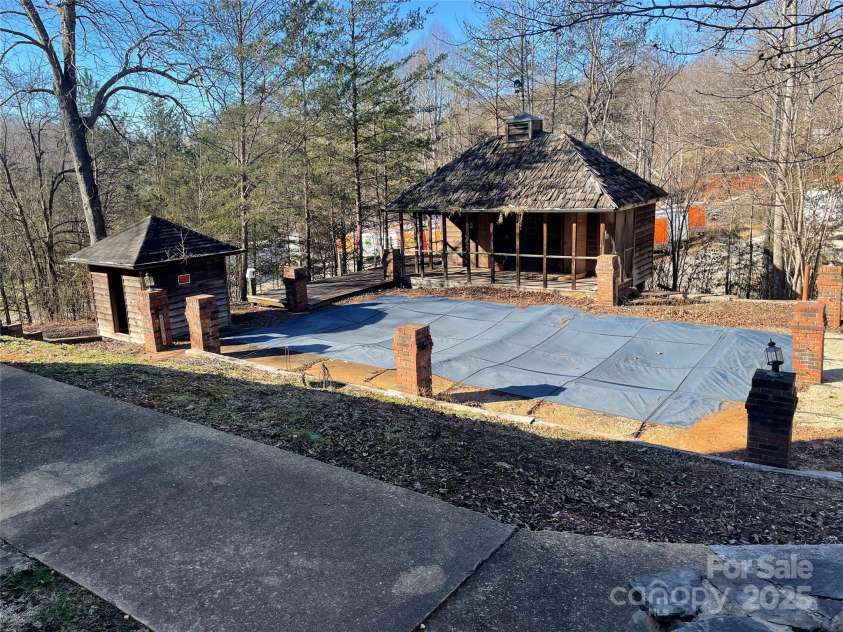 75 Landis Road, Marion, NC 28752.  MLS# CAR4215222, YatesRealty ID 693. 