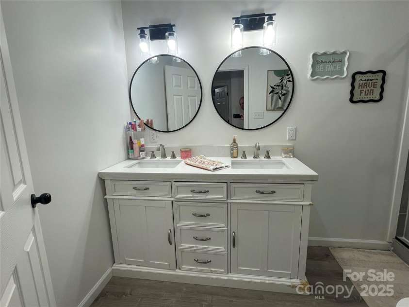 75 Landis Road, Marion, NC 28752.  MLS# CAR4215222, YatesRealty ID 693. Hall bath upstairs