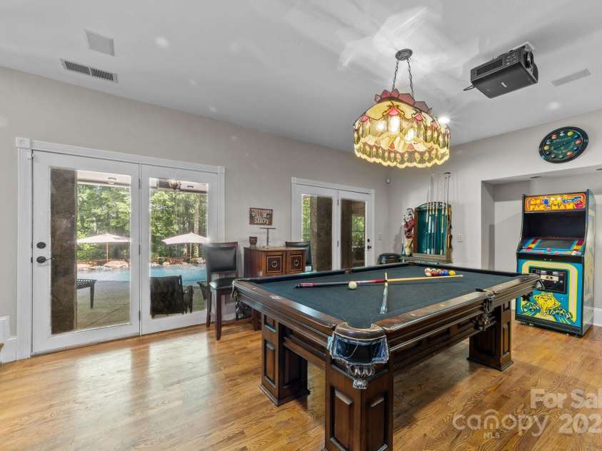 1090 Saunders Drive, Catawba, NC 28609.  MLS# CAR4212702, YatesRealty ID 6931. 