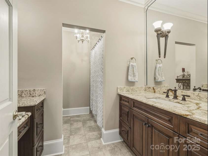 1090 Saunders Drive, Catawba, NC 28609.  MLS# CAR4325668, YatesRealty ID 6931. 