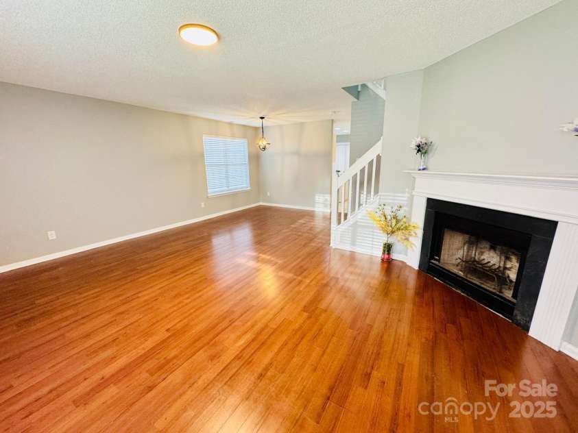 3129 Brockhampton Court, Charlotte, NC 28269.  MLS# CAR4245366, YatesRealty ID 6932. 