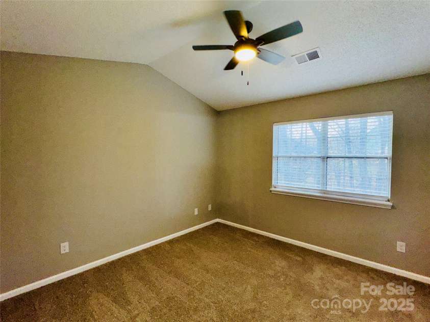 3129 Brockhampton Court, Charlotte, NC 28269.  MLS# CAR4245366, YatesRealty ID 6932. 