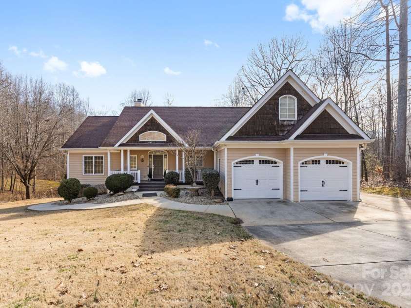 153 Byers Road, Troutman, NC 28166.  MLS# CAR4226684, YatesRealty ID 6933. 