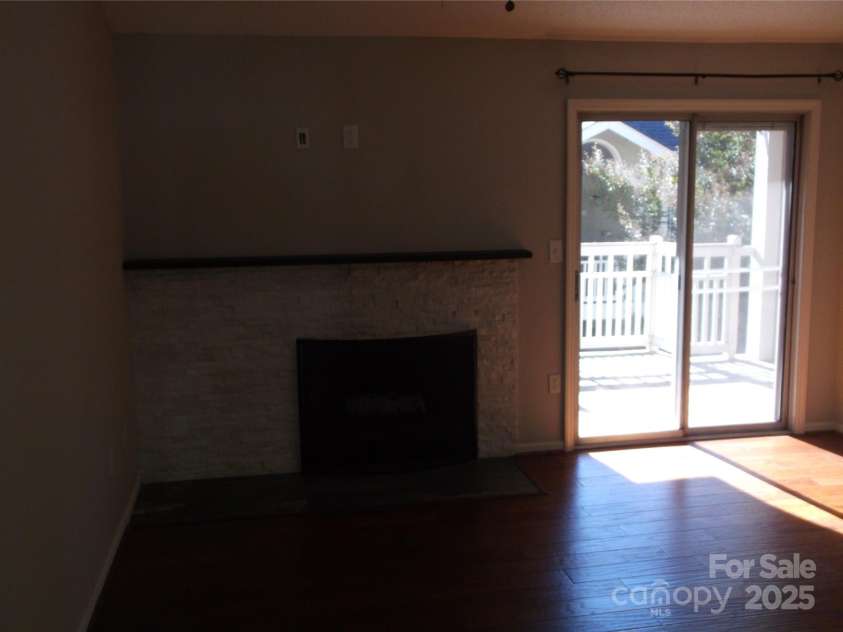 5007 Sharon Road, Charlotte, NC 28210.  MLS# CAR4309105, YatesRealty ID 6934. 