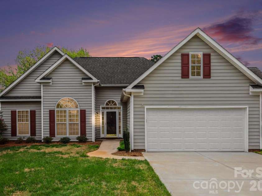 6023 Powder Mill Place, Indian Trail, NC 28079.  MLS# CAR4361250, YatesRealty ID 6935. 