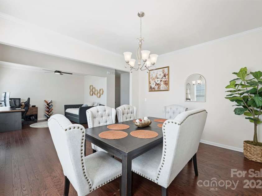 7316 Strawberry Fields Lane, Charlotte, NC 28278.  MLS# CAR4330136, YatesRealty ID 6937. 