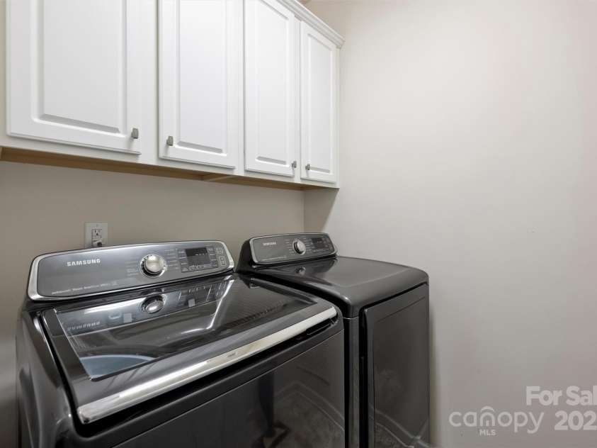 7316 Strawberry Fields Lane, Charlotte, NC 28278.  MLS# CAR4330136, YatesRealty ID 6937. 