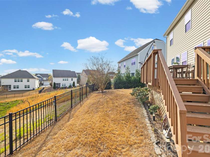 1175 Shiloh Bend Trail, Fort Mill, SC 29715.  MLS# CAR4358352, YatesRealty ID 6938. 