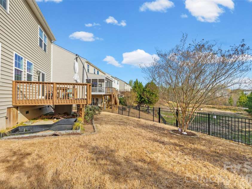 1175 Shiloh Bend Trail, Fort Mill, SC 29715.  MLS# CAR4358352, YatesRealty ID 6938. 