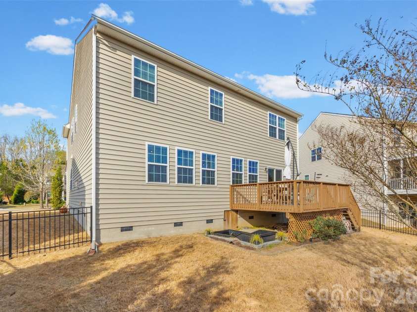 1175 Shiloh Bend Trail, Fort Mill, SC 29715.  MLS# CAR4358352, YatesRealty ID 6938. 