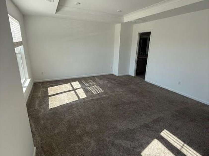 16401 Leading Street, Charlotte, NC 28273.  MLS# CAR4321346, YatesRealty ID 694. Master Bedroom full view