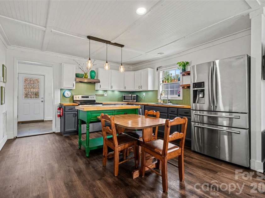 1175 Old Salisbury Concord Road, Concord, NC 28025.  MLS# CAR4361323, YatesRealty ID 6940. 