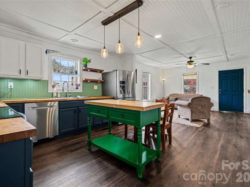 1175 Old Salisbury Concord Road, Concord, NC 28025.  MLS# CAR4361323, YatesRealty ID 6940. 