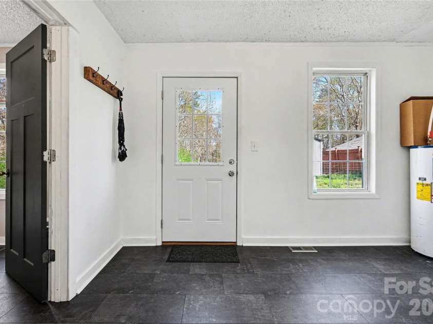 1175 Old Salisbury Concord Road, Concord, NC 28025.  MLS# CAR4361323, YatesRealty ID 6940. 