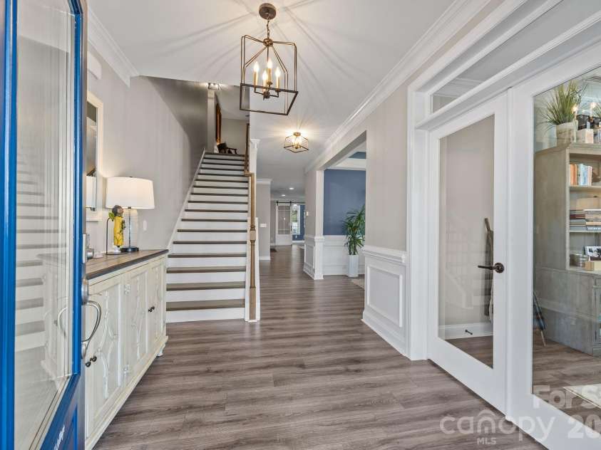 240 Preston Road, Mooresville, NC 28117.  MLS# CAR4346358, YatesRealty ID 6941. 