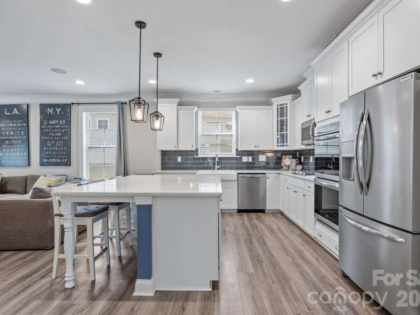 240 Preston Road, Mooresville, NC 28117.  MLS# CAR4346358, YatesRealty ID 6941. 