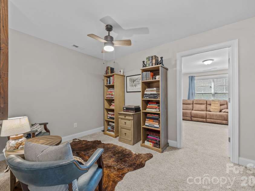 240 Preston Road, Mooresville, NC 28117.  MLS# CAR4346358, YatesRealty ID 6941. 