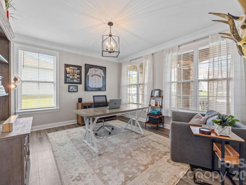 240 Preston Road, Mooresville, NC 28117.  MLS# CAR4346358, YatesRealty ID 6941. Office