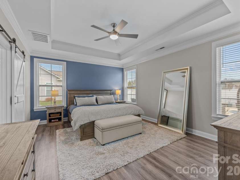 240 Preston Road, Mooresville, NC 28117.  MLS# CAR4346358, YatesRealty ID 6941. Primary suite