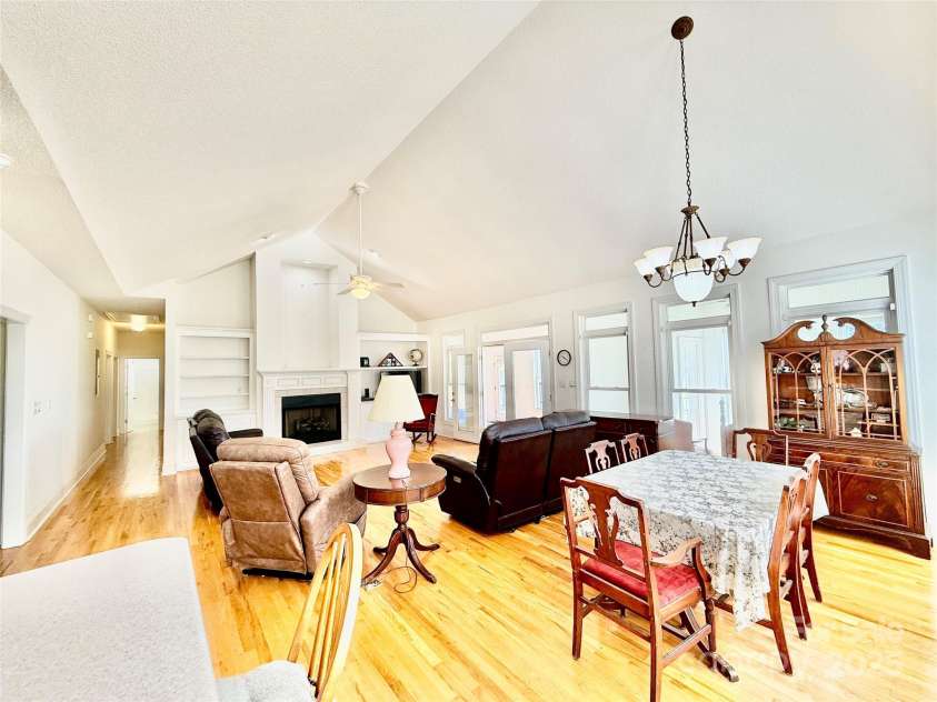 749 Shangri La Drive, Winnsboro, SC 29180.  MLS# CAR4246404, YatesRealty ID 6942. 