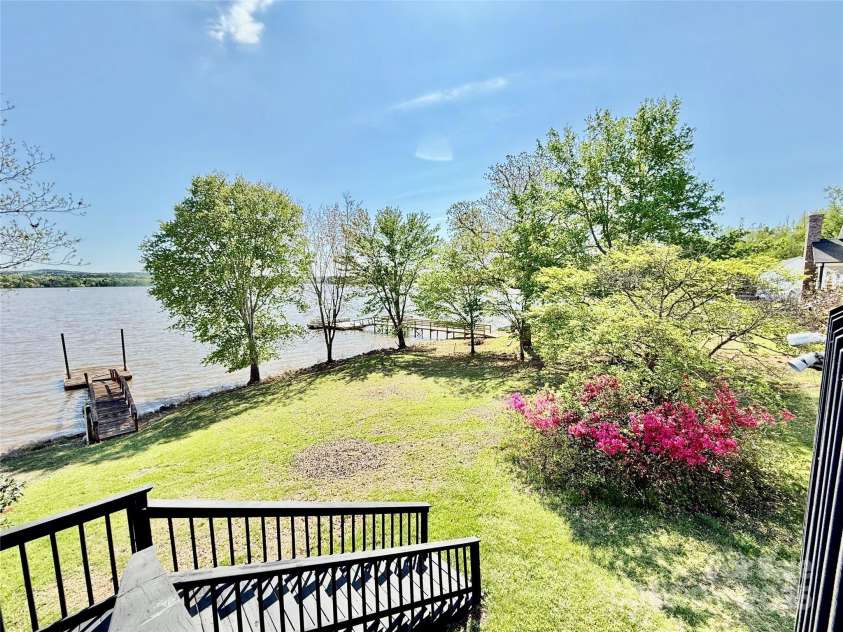 749 Shangri La Drive, Winnsboro, SC 29180.  MLS# CAR4246404, YatesRealty ID 6942. 